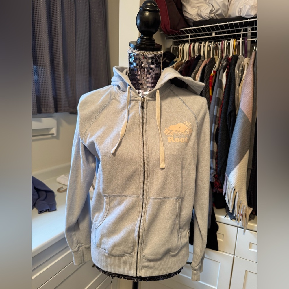 Roots baby blue hoodie M full zip